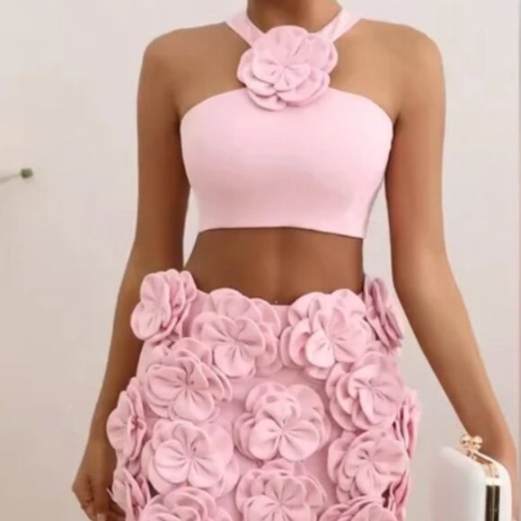 New MewMews Women's Sexy 2-Piece Pink Halter and Flower Skirt “Beautiful”!! - Picture 1 of 9